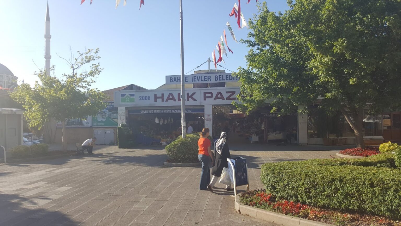 Şirinevler meydan