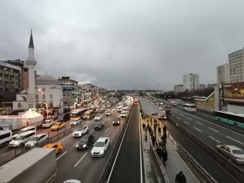 Şirinevler metro istasyonu