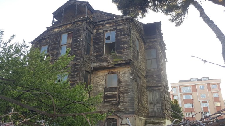 Bakırköy Perili Köşk