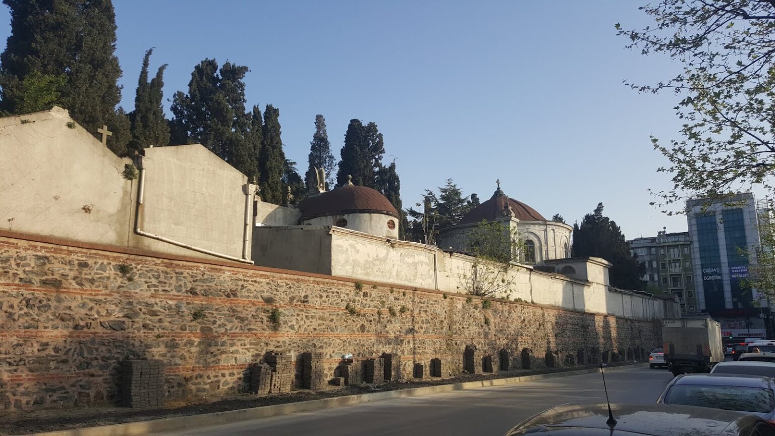 Pangaltı ermeni mezarlığı