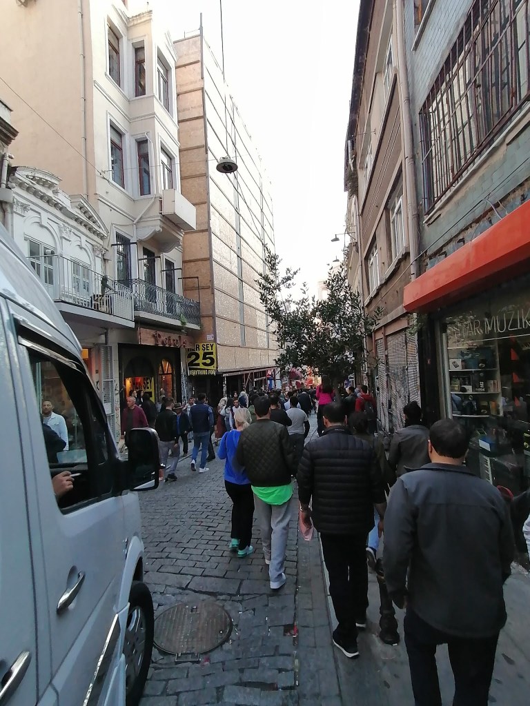 Galata kulesi civarı